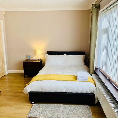 Housefield Stay Bucknall  外观 照片