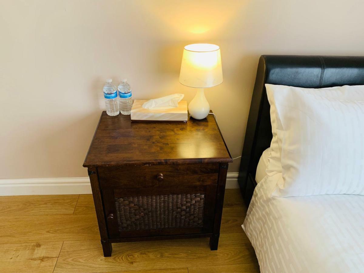 Housefield Stay Bucknall  外观 照片